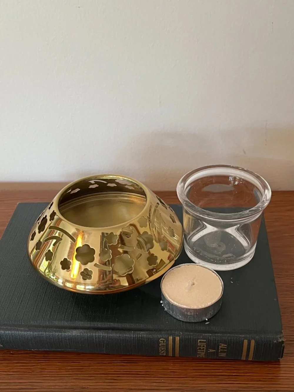 PartyLite Brass Bouquet Candle Holder P7122 Tea Light Glass Dome Coquette Floral